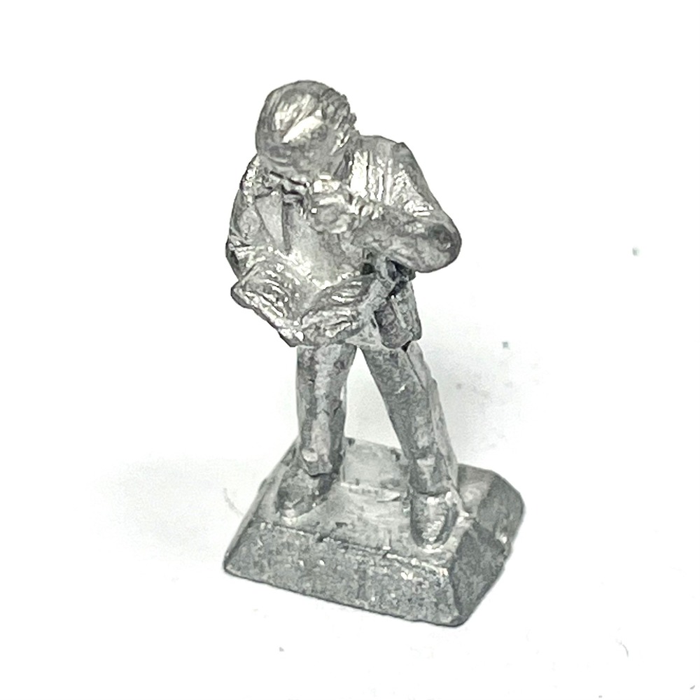 RAFM Call of Cthulhu 2902a Professor Reading Book Metal Mini Horror RPG Vintage